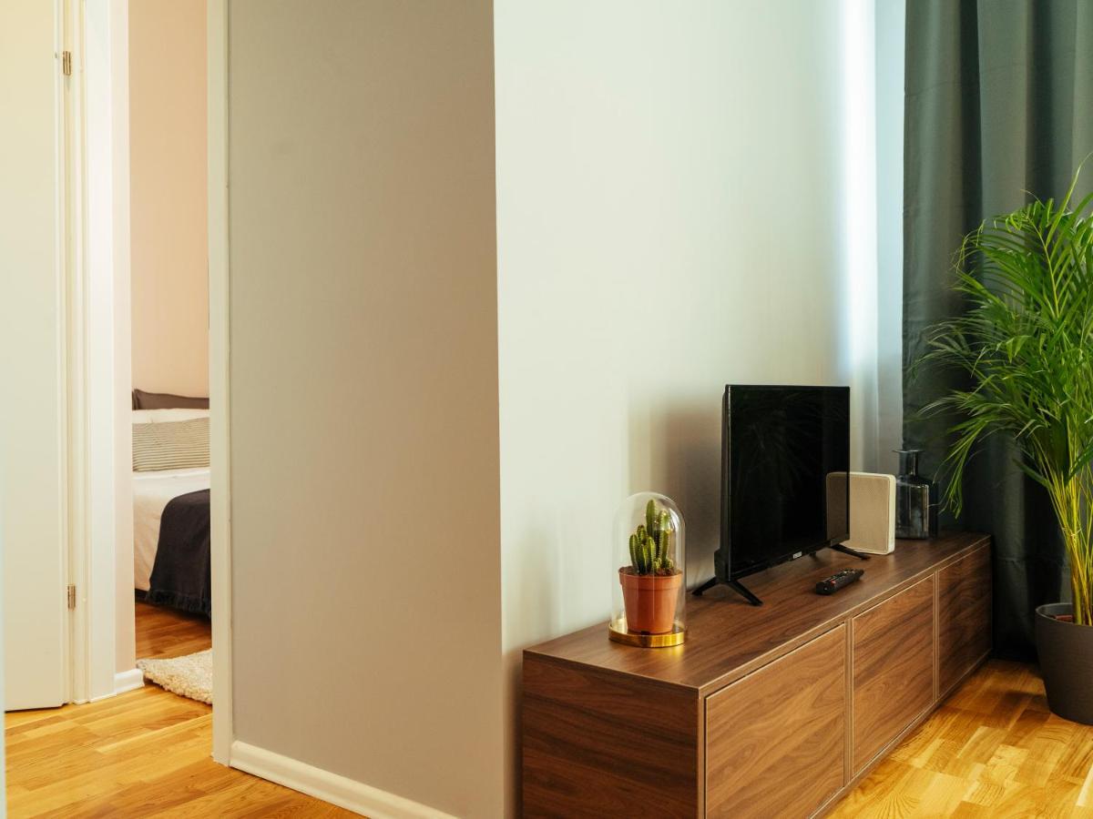 Beautiful Apartment - Top Location - Amazing Balcony Bucureşti Ngoại thất bức ảnh