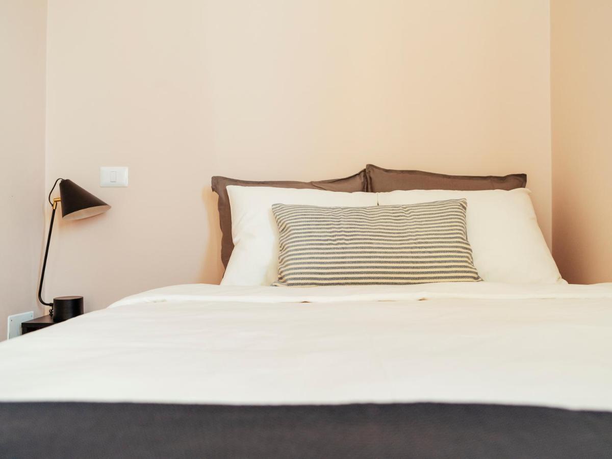 Beautiful Apartment - Top Location - Amazing Balcony Bucureşti Ngoại thất bức ảnh