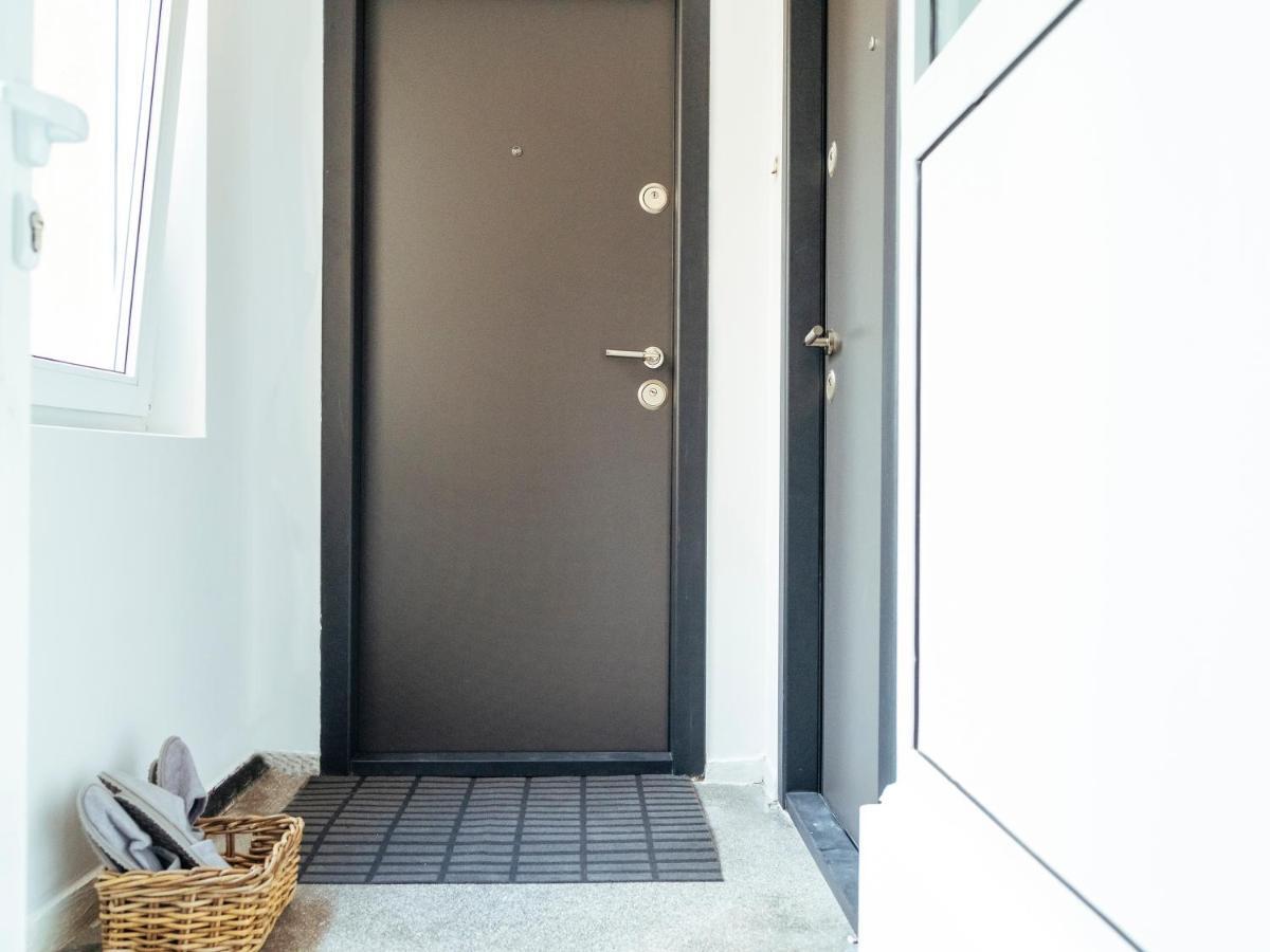 Beautiful Apartment - Top Location - Amazing Balcony Bucureşti Ngoại thất bức ảnh
